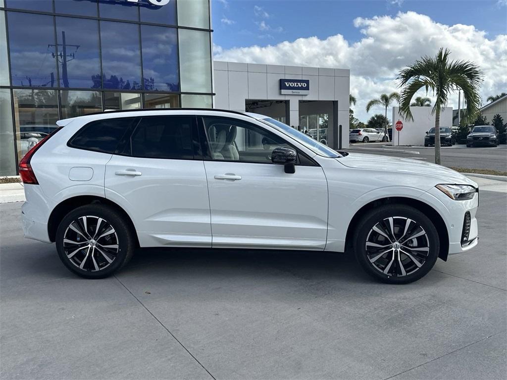 new 2025 Volvo XC60 car, priced at $54,975