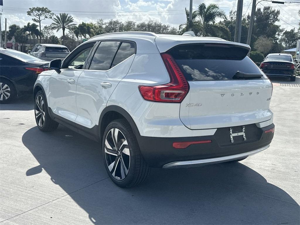 new 2025 Volvo XC40 car, priced at $50,595