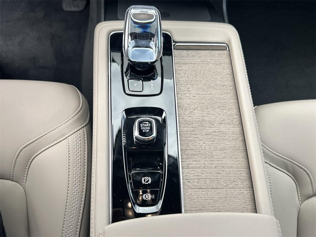 new 2026 Volvo XC90 car, priced at $67,275