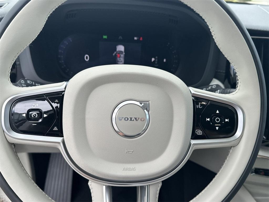 new 2026 Volvo XC60 car, priced at $63,935
