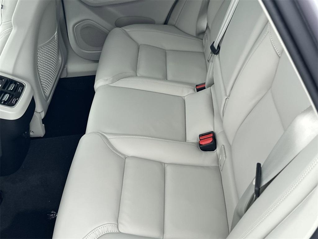 new 2026 Volvo XC60 car, priced at $63,935