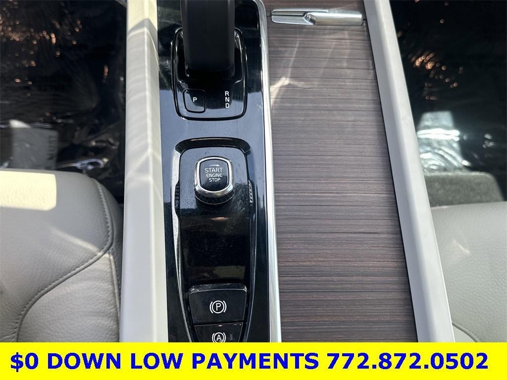used 2022 Volvo XC60 car, priced at $28,896