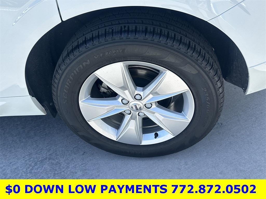 used 2022 Volvo XC60 car, priced at $28,896