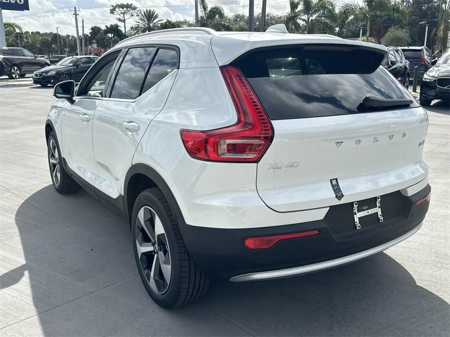 new 2025 Volvo XC40 car, priced at $48,315