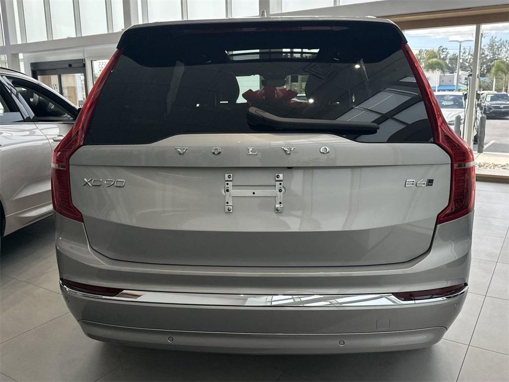 new 2025 Volvo XC90 car, priced at $71,875