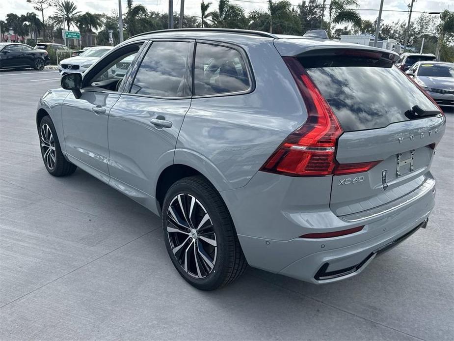 new 2025 Volvo XC60 car, priced at $54,585