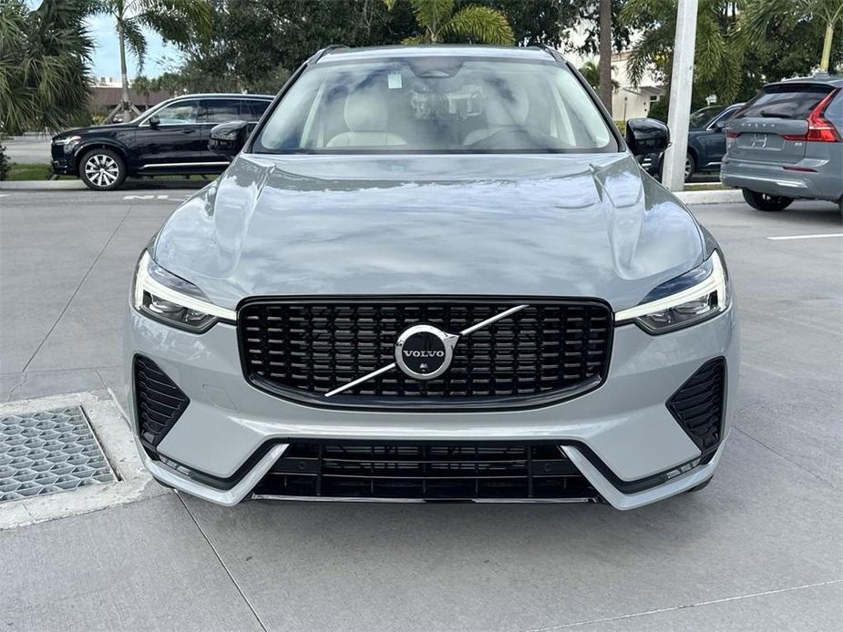 new 2025 Volvo XC60 car, priced at $54,585