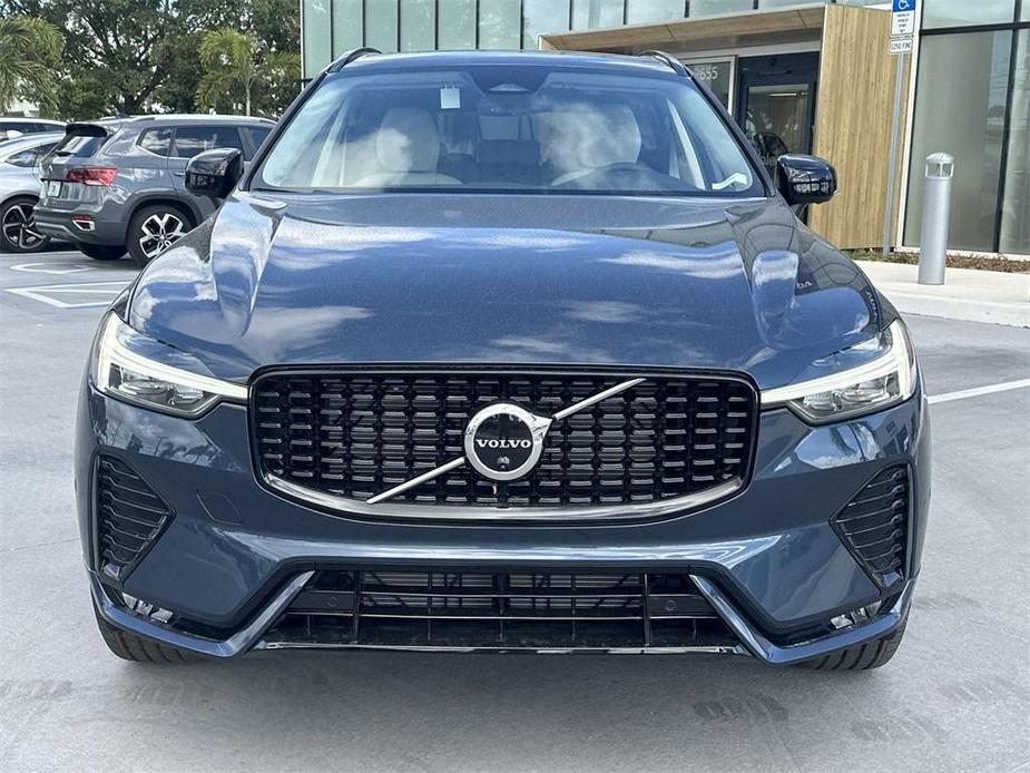 new 2025 Volvo XC60 car, priced at $54,585