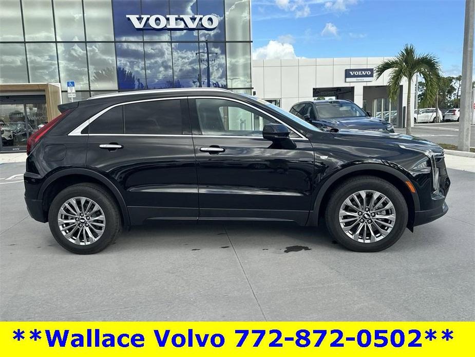 used 2024 Cadillac XT4 car, priced at $32,996