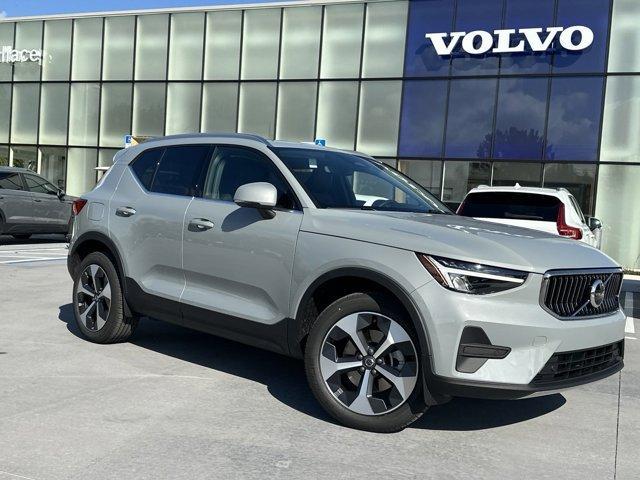 new 2025 Volvo XC40 car, priced at $45,465