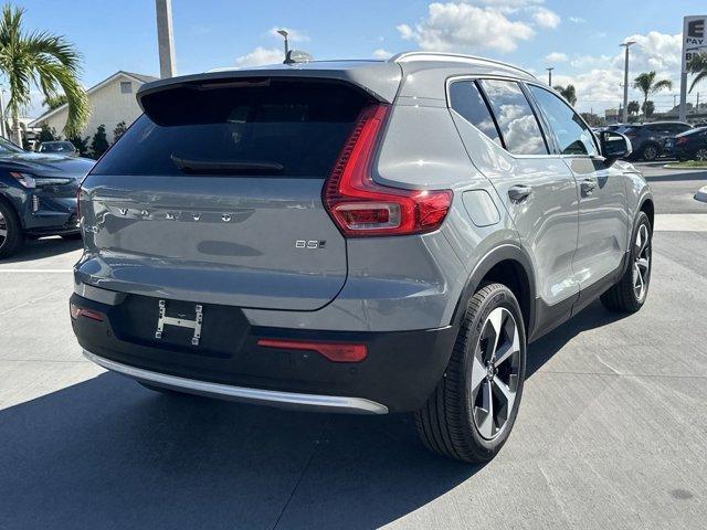 new 2025 Volvo XC40 car, priced at $45,465