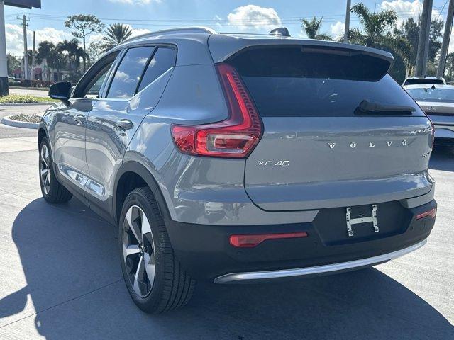 new 2025 Volvo XC40 car, priced at $45,465