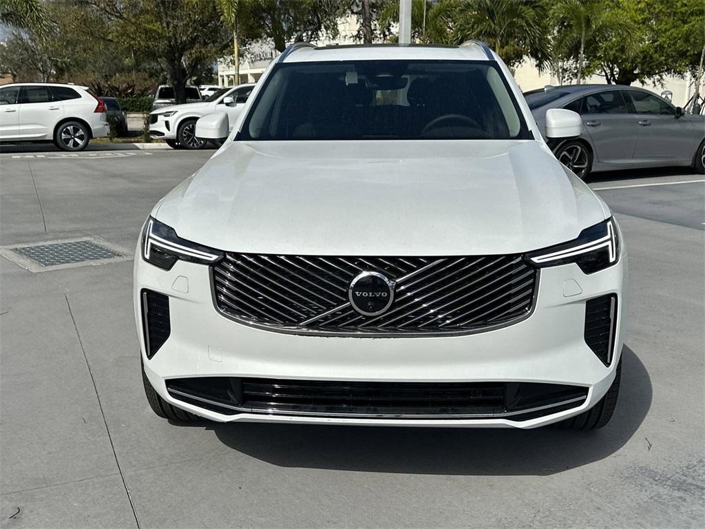 new 2025 Volvo XC90 car, priced at $69,115