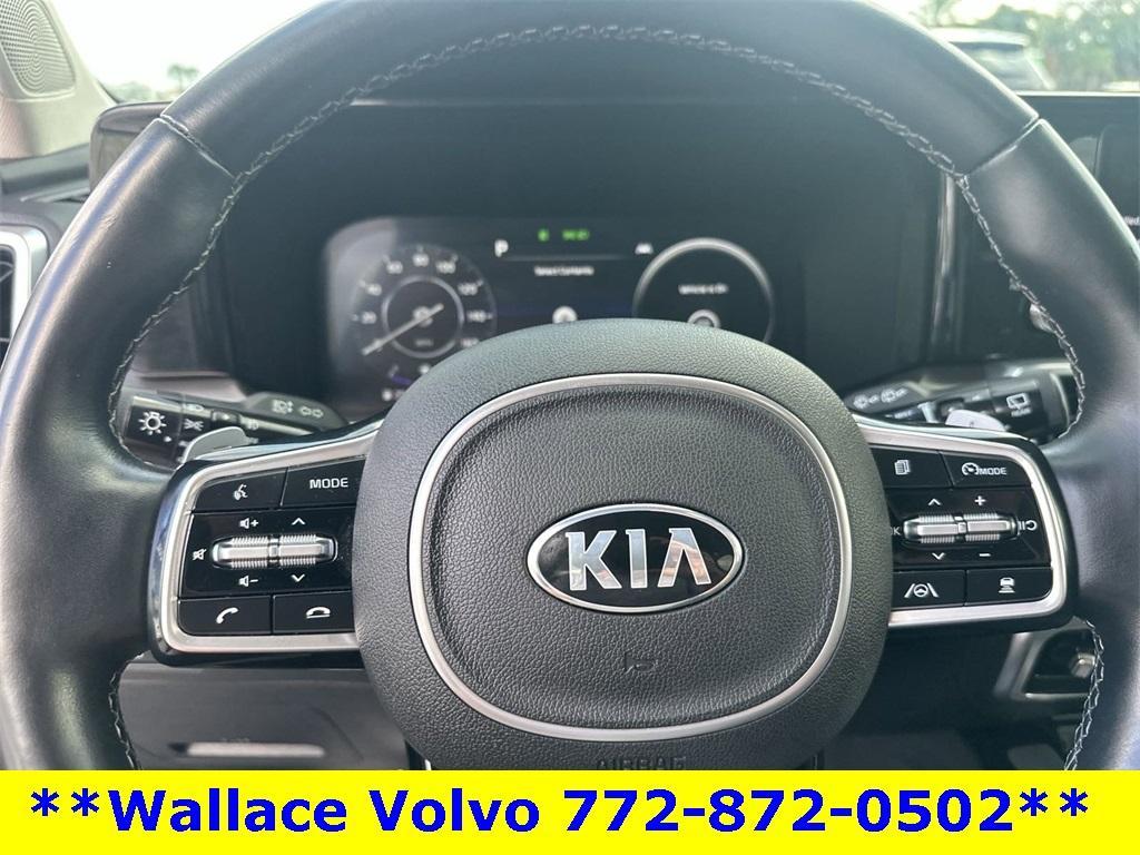 used 2021 Kia Sorento car, priced at $25,659