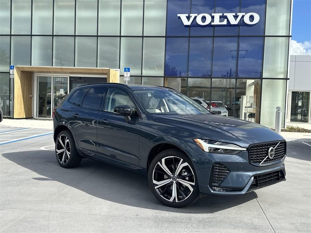 new 2025 Volvo XC60 car, priced at $59,885