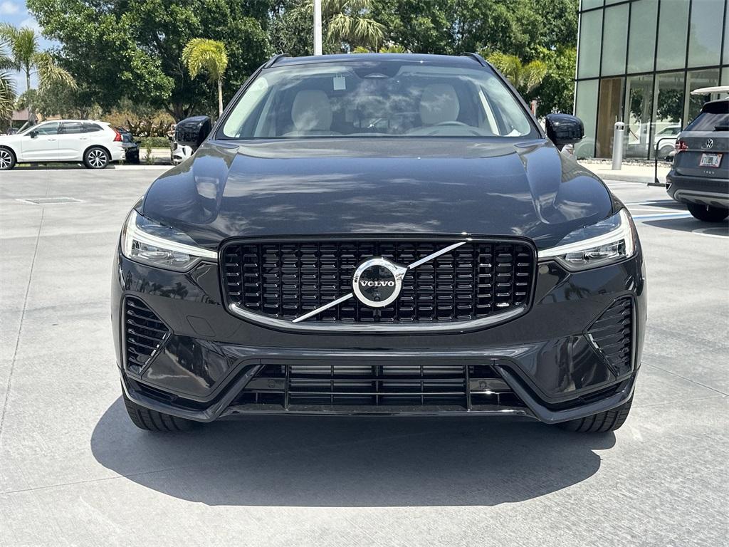new 2025 Volvo XC60 Plug-In Hybrid car, priced at $61,895
