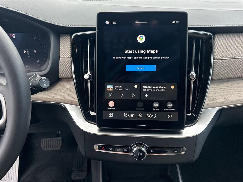 new 2026 Volvo XC90 car, priced at $71,825
