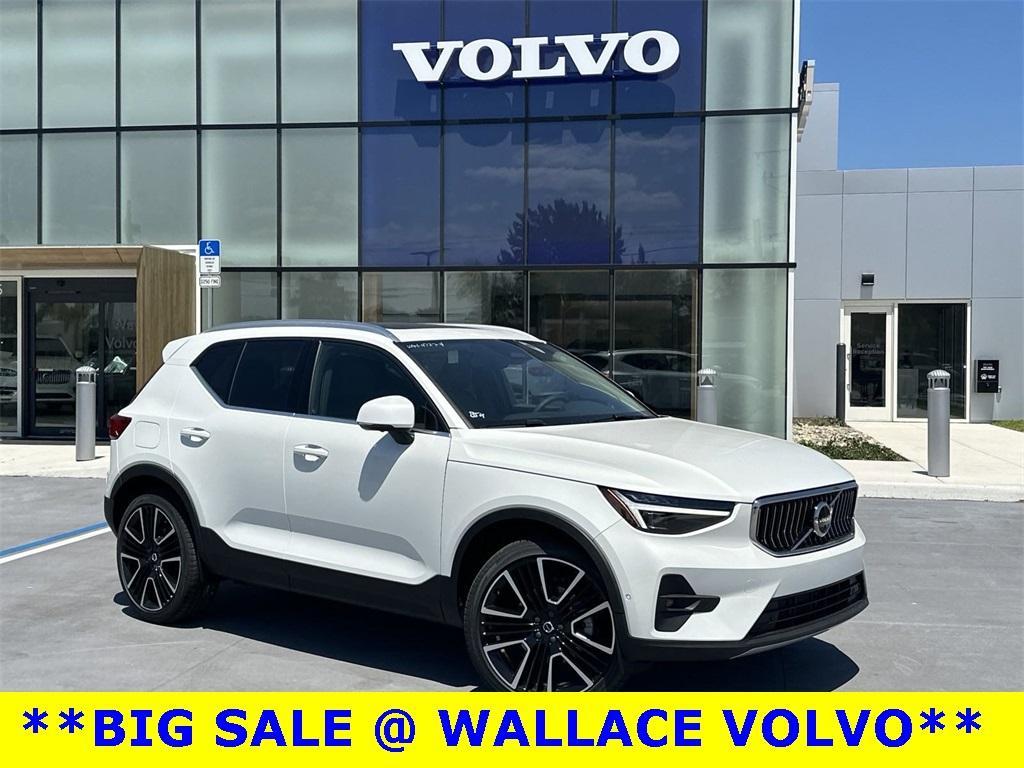 new 2024 Volvo XC40 car, priced at $51,153