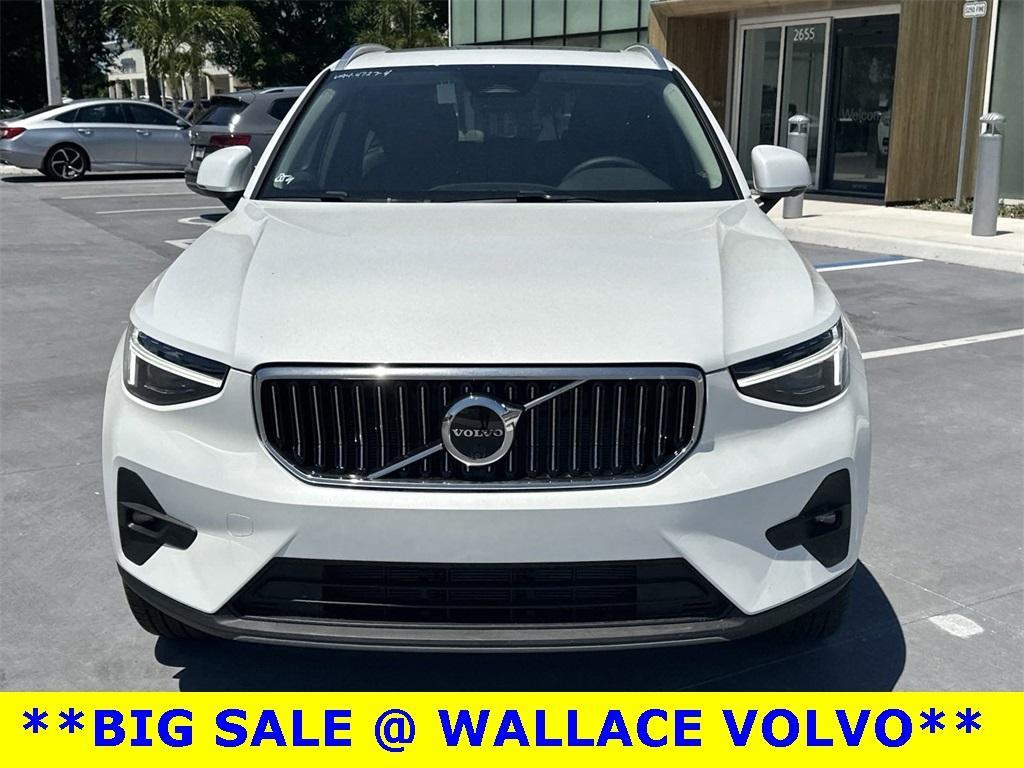 new 2024 Volvo XC40 car, priced at $51,153