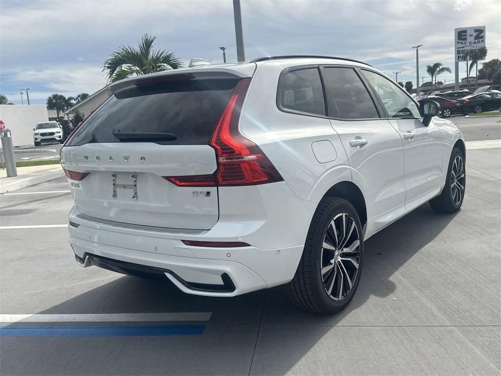 new 2025 Volvo XC60 car, priced at $54,585