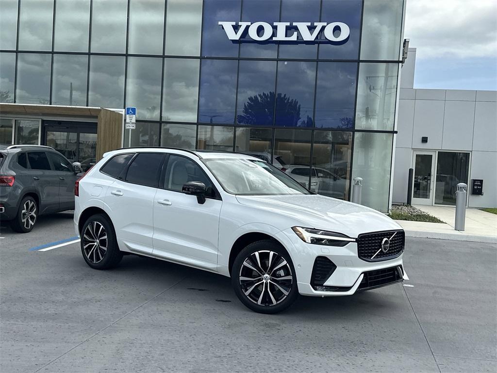 new 2025 Volvo XC60 car, priced at $53,527