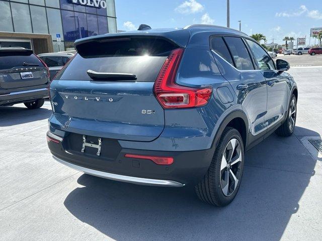 new 2025 Volvo XC40 car, priced at $46,795