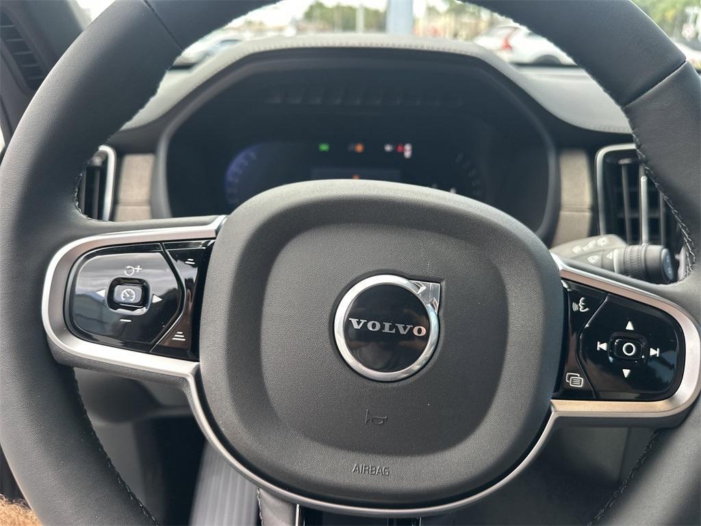 new 2026 Volvo XC90 car, priced at $71,825
