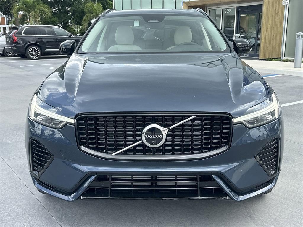 new 2025 Volvo XC60 Plug-In Hybrid car, priced at $62,665