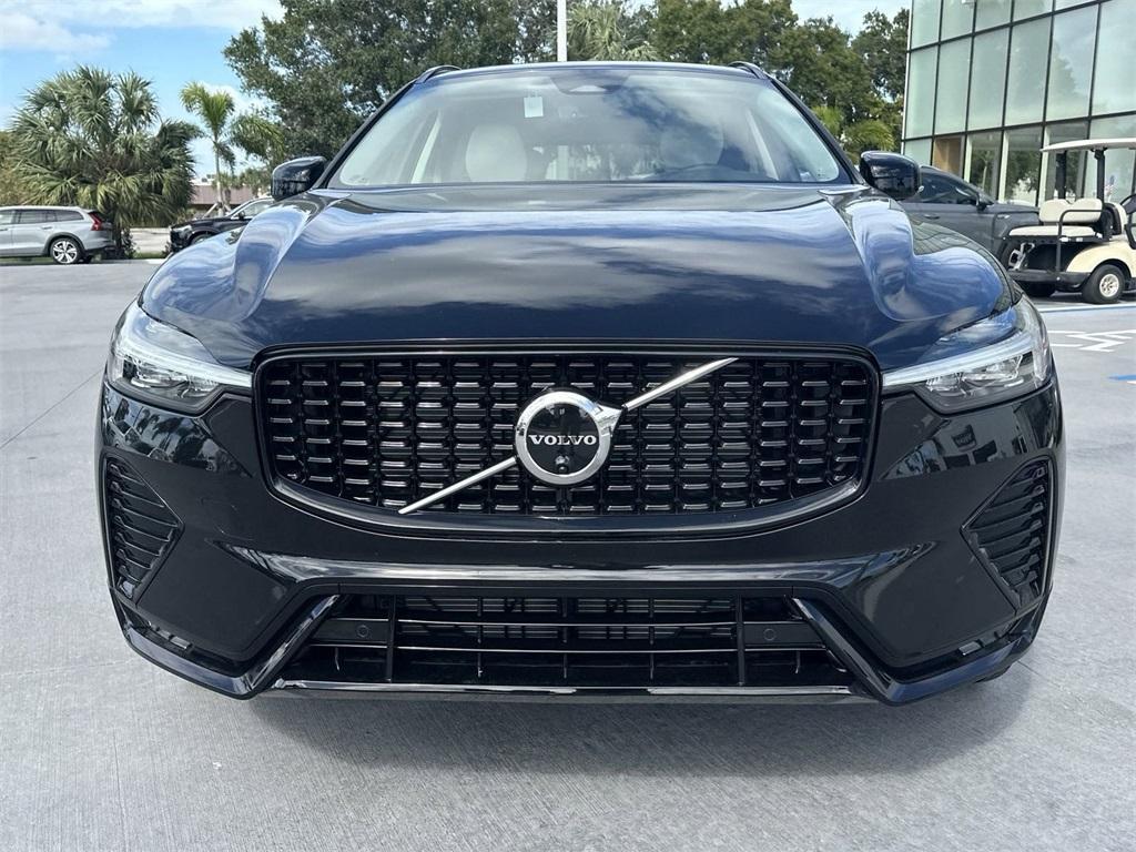 new 2025 Volvo XC60 car, priced at $54,585