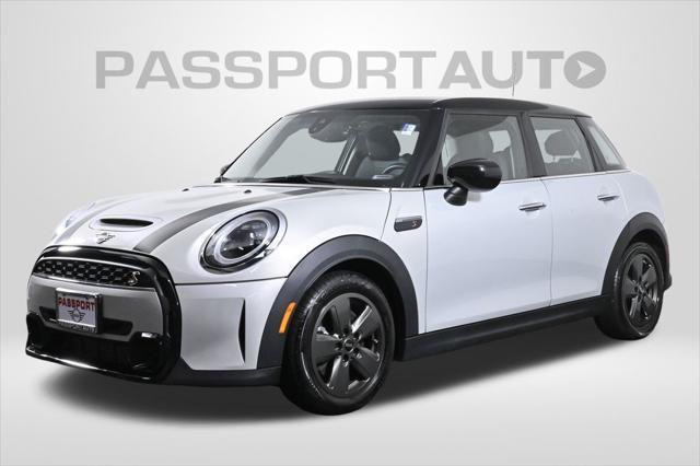 used 2022 MINI Hardtop car, priced at $26,500