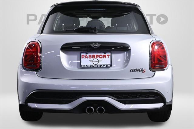 used 2022 MINI Hardtop car, priced at $26,500