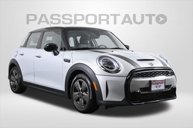 used 2022 MINI Hardtop car, priced at $26,500