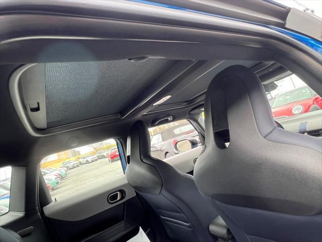 new 2025 MINI Hardtop car, priced at $39,775