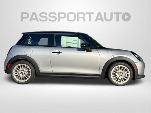 new 2025 MINI Hardtop car, priced at $38,295