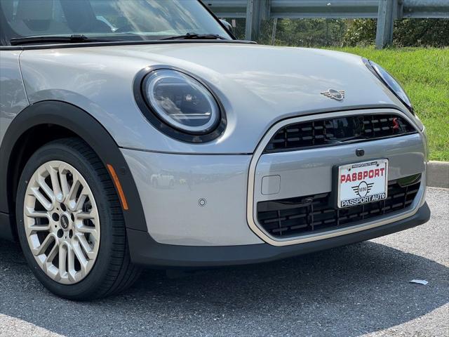 new 2025 MINI Hardtop car, priced at $38,295