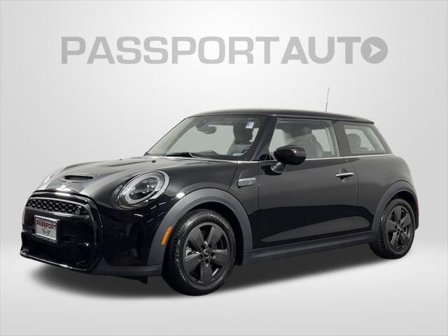 used 2022 MINI Hardtop car, priced at $23,500