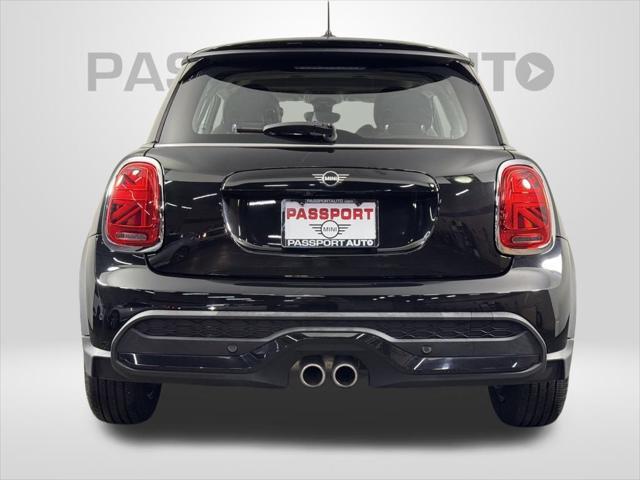 used 2022 MINI Hardtop car, priced at $23,500