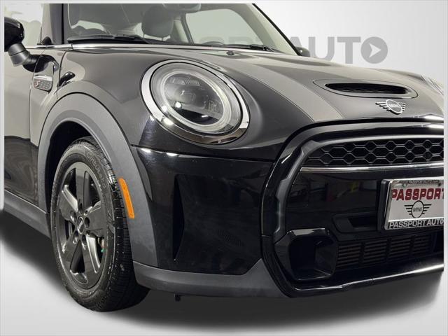 used 2022 MINI Hardtop car, priced at $23,500