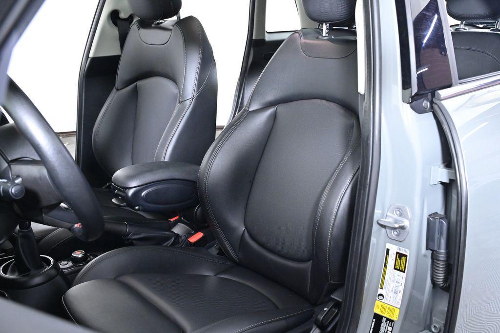 used 2021 MINI Hardtop car, priced at $23,500