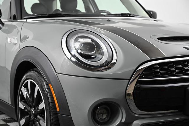 used 2021 MINI Hardtop car, priced at $25,000