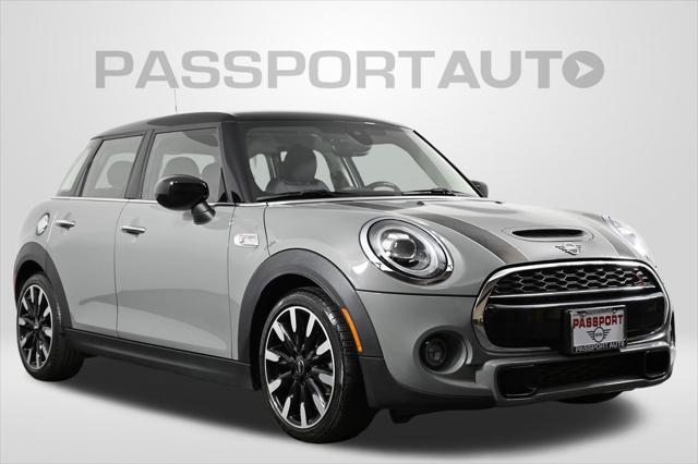 used 2021 MINI Hardtop car, priced at $25,000