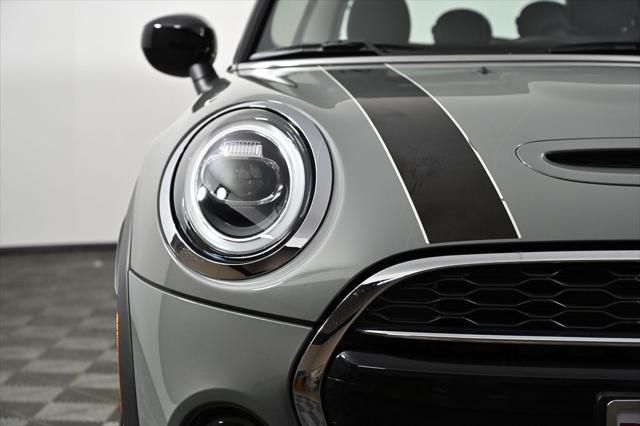 used 2021 MINI Hardtop car, priced at $25,000