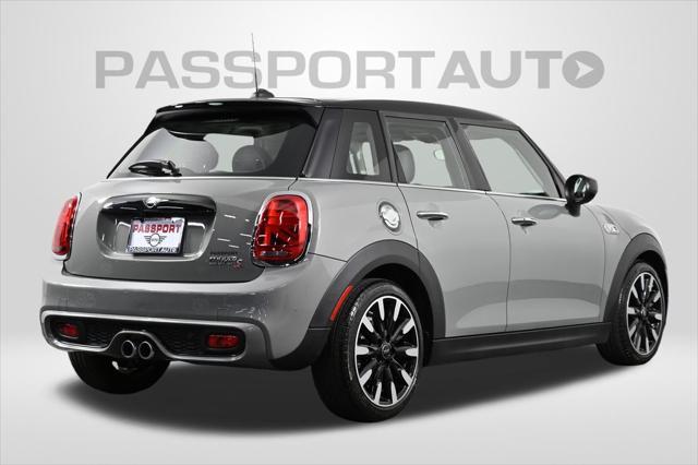 used 2021 MINI Hardtop car, priced at $25,000