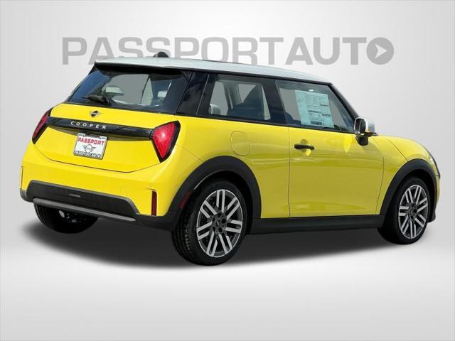 new 2025 MINI Hardtop car, priced at $32,345