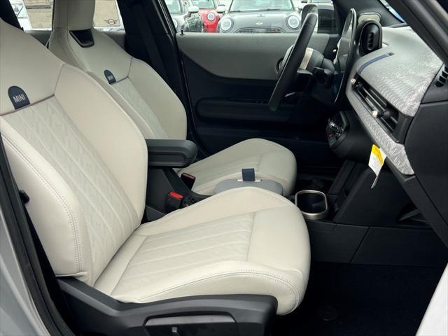new 2025 MINI Hardtop car, priced at $36,810