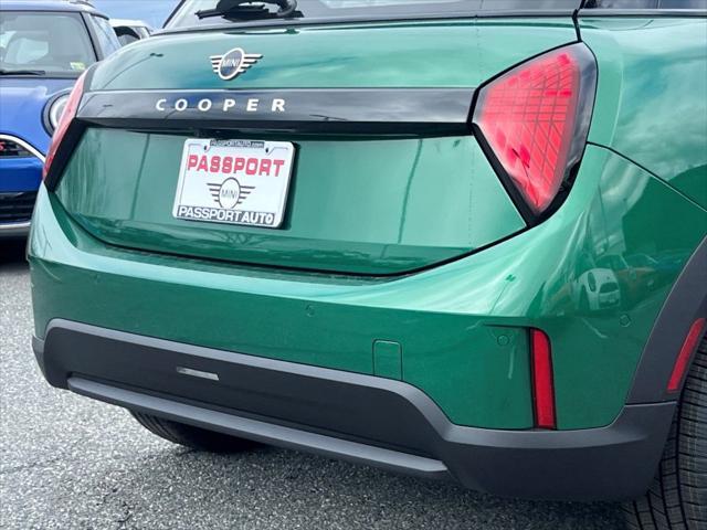 new 2025 MINI Hardtop car, priced at $35,380