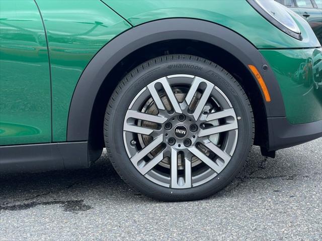 new 2025 MINI Hardtop car, priced at $35,380