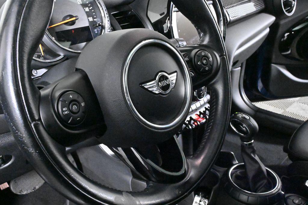 used 2017 MINI Hardtop car, priced at $13,500