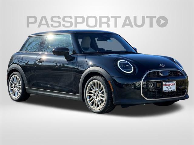 new 2025 MINI Hardtop car, priced at $38,605