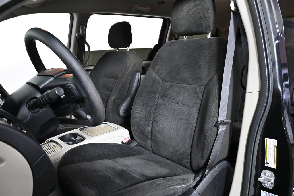 used 2016 Dodge Grand Caravan car, priced at $5,000